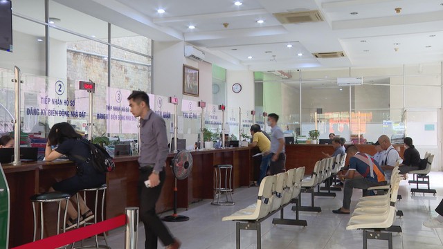 Hội thảo nhận diện điểm nghẽn và đề xuất giải pháp khắc phục trong lĩnh vực đất đai - Ảnh 1.