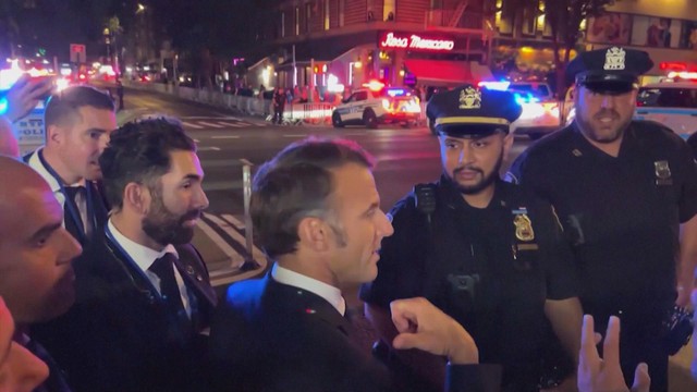 Bị cấm đường ở New York, ông Macron gọi điện cho ông Trump - Ảnh 2.