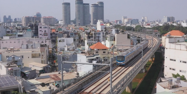 TP.HCM: 10 tuyến metro, đường sắt sẽ được ưu tiên đầu tư sau sáp nhập - Ảnh 1.