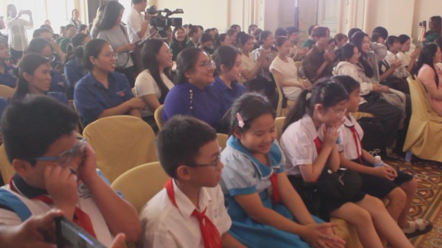 Sinh hoạt chuyên đề "Tìm hiểu về nghệ thuật hát bội" - Ảnh 1.