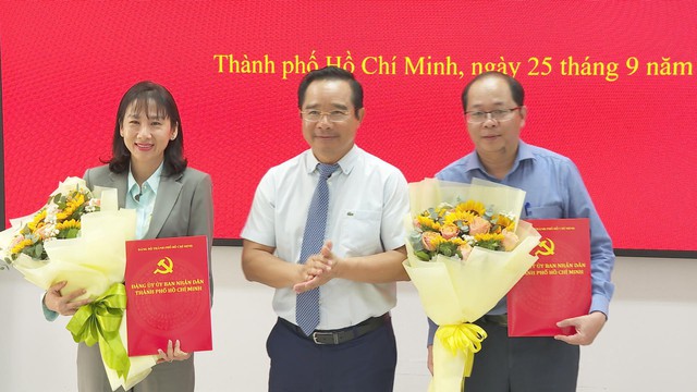 Chỉ định bổ sung 2 đồng chí vào Ban Thường vụ Đảng ủy UBND TP.HCM nhiệm kỳ 2025 - 2030 - Ảnh 1.
