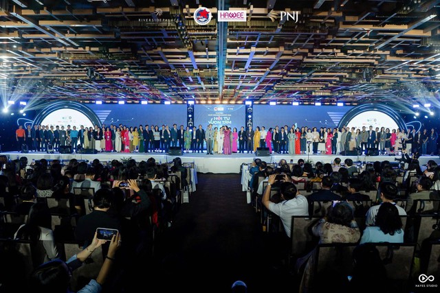 Khai mạc HCMC Business Summit 2025: Cơ hội mở rộng liên kết kinh doanh và phát triển thương hiệu Việt - Ảnh 2.