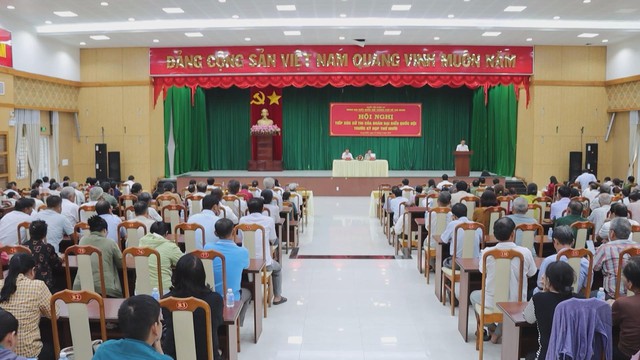 Đoàn Đại biểu Quốc hội TP.HCM tiếp xúc cử tri Long Điền và Long Hải - Ảnh 6.