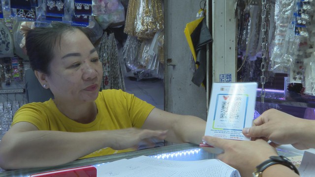 Chuyển đổi số lan tỏa mạnh mẽ tại chợ truyền thống TP.HCM - Ảnh 5.