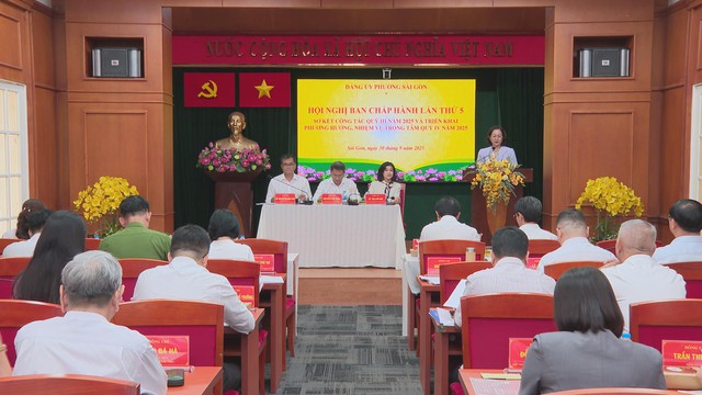 Phường Sài Gòn đi đầu trong xây dựng chính quyền địa phương 2 cấp, đẩy mạnh chuyển đổi số - Ảnh 1.