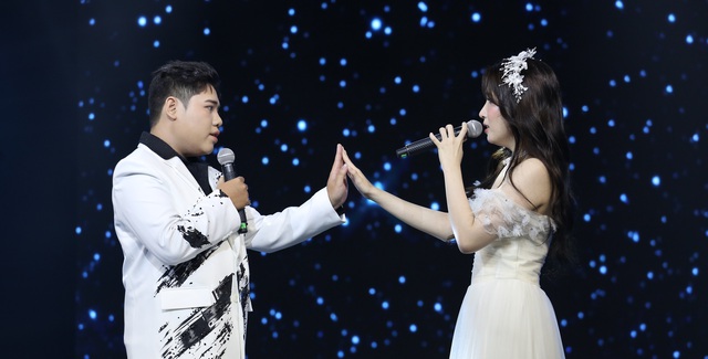 Lâm Hùng phải sửa điểm đến... ba lần, top 12 lộ diện đầy kịch tính - Tỏa sáng ước mơ - Ảnh 1.
