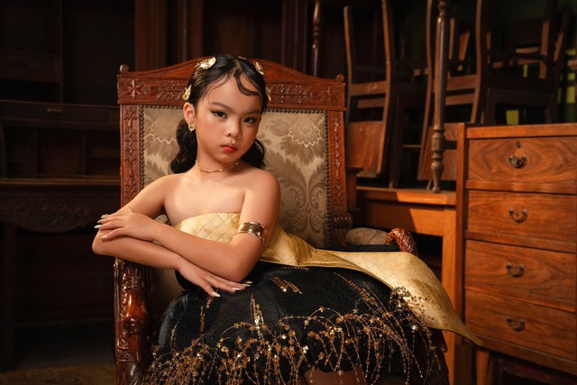 NTK Trinh Châu ra mắt bộ sưu tập Golden Mirage Collection - Ảnh 4.