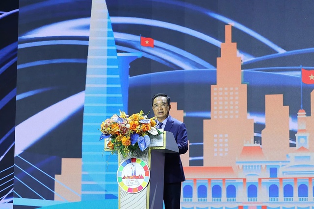 "Đêm Việt Nam": Bản hòa ca của di sản và khát vọng- Ảnh 2. "Đêm Việt Nam": Bản hòa ca của di sản và khát vọng- Ảnh 2.