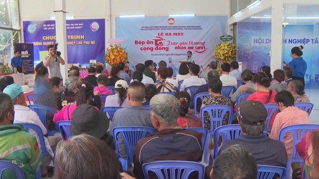 Ra mắt Bếp ăn cộng đồng phường Tân Sơn Nhất: Lan tỏa tinh thần nhân ái đến người dân khó khăn - Ảnh 1.