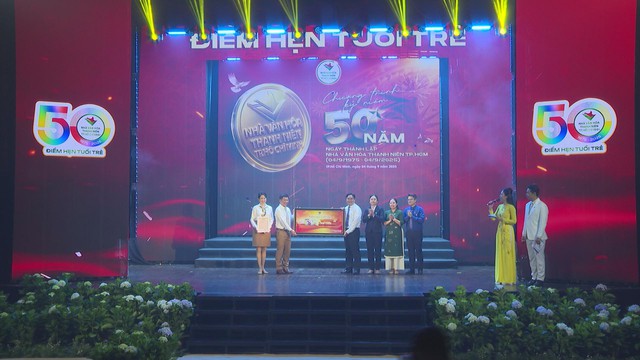 Nhà Văn hóa Thanh niên TP.HCM kỷ niệm 50 năm thành lập: Khẳng định chặng đường mới của tuổi trẻ Thành phố - Ảnh 3.