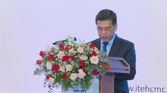 Diễn đàn Du lịch cấp cao 2025: Định hình tương lai ngành du lịch, hướng tới chuyển đổi số và chuyển đổi xanh - Ảnh 3.