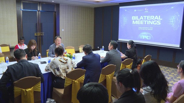 Phó Chủ tịch UBND TP.HCM Nguyễn Văn Dũng tiếp Giám đốc Khu vực Châu Á - Thái Bình Dương của Tổ chức Du lịch Liên hợp quốc - Ảnh 1.