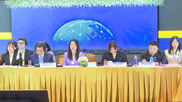 Phó chủ tịch UBND TP.HCM Nguyễn Văn Dũng điều hành hội nghị TPO về du lịch thông minh và xanh - Ảnh 3.