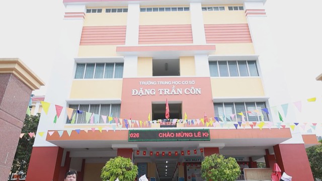 Trường THCS Đặng Trần Côn khai giảng năm học mới 2025 - 2026 - Ảnh 3.