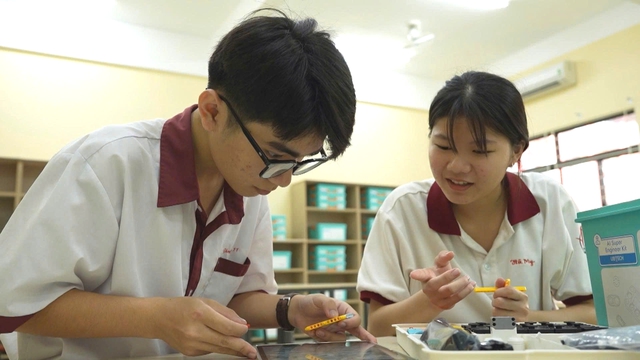 TP.HCM: Học sinh, sinh viên chỉ đóng 50% khi tham gia bảo hiểm y tế - Ảnh 2.