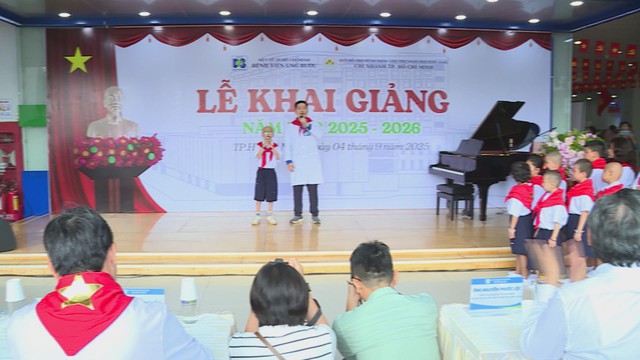 Những “liều thuốc tinh thần” đồng hành cùng bệnh nhân ung thư tại TP.HCM - Ảnh 3.