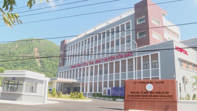 Côn Đảo: Thực hiện thành công ca phẫu thuật nội soi cắt ruột thừa đầu tiên tại địa phương - Ảnh 1.
