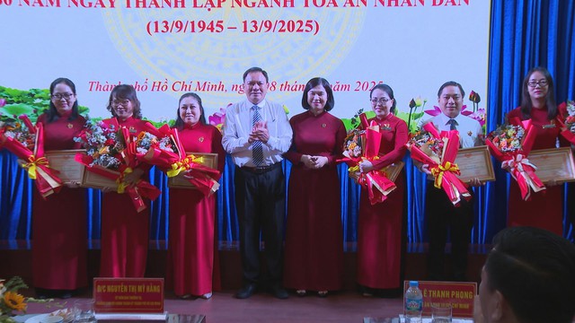 TP.HCM kỷ niệm 80 năm Ngày truyền thống Tòa án nhân dân - Ảnh 5.