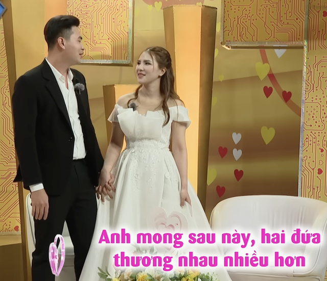 Vợ chồng son: Dùng 2 năm "giảm giá" làm tóc để cưới vợ- Ảnh 4.