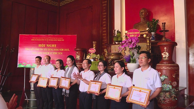 Đảng bộ Cơ quan Đảng ủy các cơ quan Đảng TP. Hồ Chí Minh tổng kết công tác xây dựng Đảng năm 2025 và triển khai chương trình công tác năm 2026- Ảnh 2.