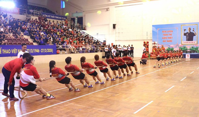 TP. Hồ Chí Minh sơ kết Cuộc vận động “Toàn dân rèn luyện thân thể theo gương Bác Hồ vĩ đại” - Ảnh 4.