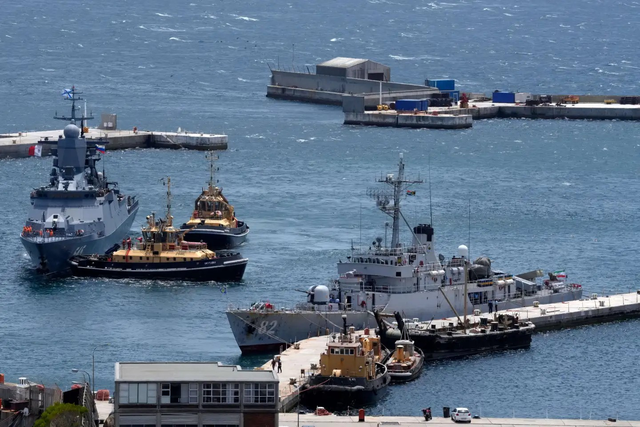 Khối BRICS mở rộng tập trận chung tại Nam Phi - Ảnh 3.