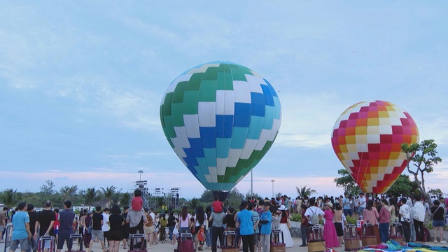 Mỗi phường, xã trở thành “đại sứ” trong phát triển du lịch cộng đồng - Ảnh 1.