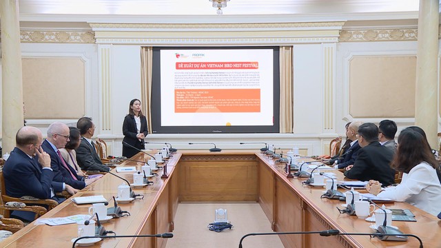 Lãnh đạo TP. Hồ Chí Minh tiếp Tập đoàn Informa Markets, thúc đẩy hợp tác đầu tư quốc tế - Ảnh 1.