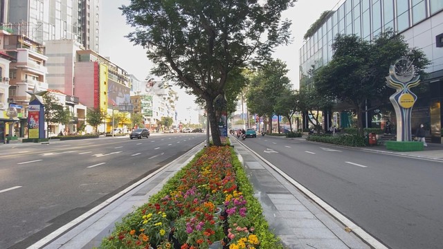 60 Giây ngày 13/1/2026 | Đường Lê Lợi khoác áo mới: Diện mạo trung tâm thành phố được thay đổi - Ảnh 1.