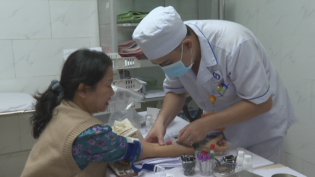 Thời sự HTV ngày 13/1/2026 | Hàng ngàn “việc tìm người” đầu năm 2026, tuyển dụng trực tuyến chiếm ưu thế - Ảnh 3.