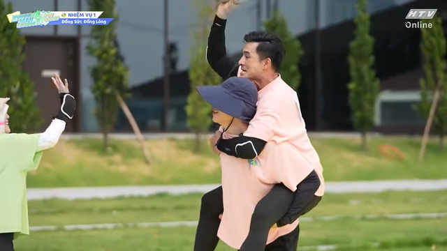 Lương Thế Thành "ngã ngựa" cười ra nước mắt trong ngày đầu làm thực tập sinh - Ảnh 2.