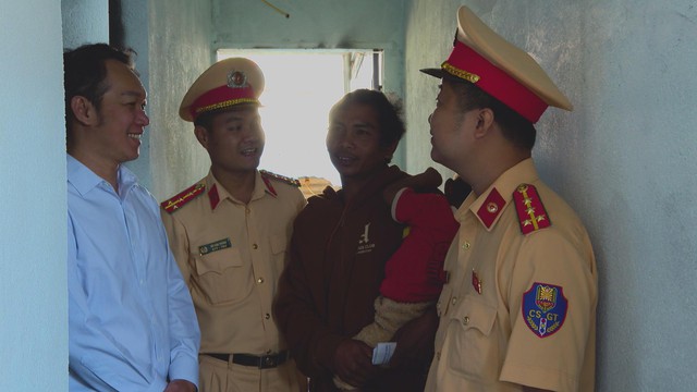 Trao tặng “Ngôi nhà Khăn quàng đỏ” cho đội viên có hoàn cảnh khó khăn tại Lâm Đồng - Ảnh 3.