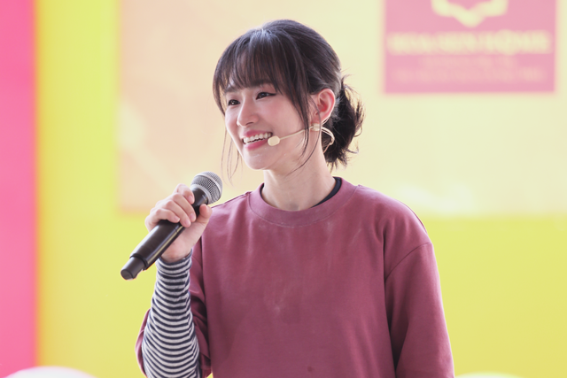 "Mái ấm gia đình Việt": Lương Bích Hữu, Minh Dự nghẹn ngào trước những phận đời mồ côi - Ảnh 2.