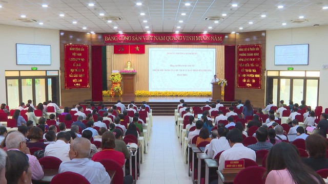 Phường Chánh Hưng hoàn thành và vượt 20 chỉ tiêu chủ yếu trong năm 2025 - Ảnh 1.