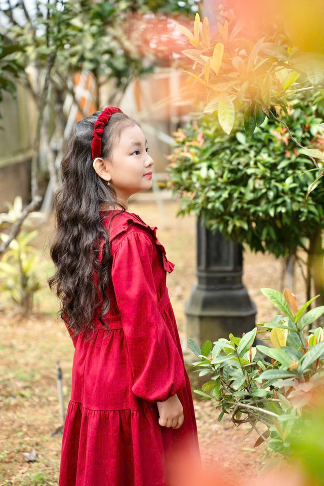 Nguyễn Bùi Trang Nhung: Nữ Liên đội trưởng học giỏi, đa tài tại Gala Hô Biến mùa 5 - Ảnh 6.