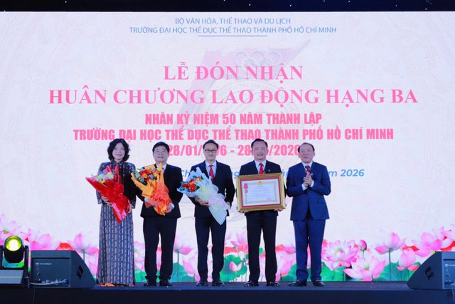 Trường Đại học Thể dục Thể thao TP. Hồ Chí Minh kỷ niệm 50 năm thành lập- Ảnh 2.