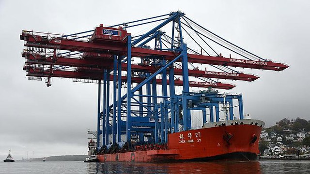 Thương mại giữa Châu Âu và Trung Quốc tăng sau khi thuế quan Mỹ có hiệu lực - Ảnh 1.