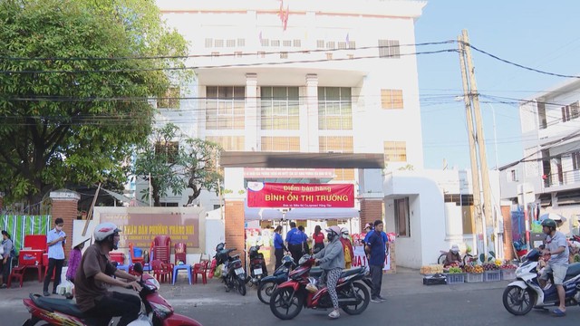 Coop Mart Vũng Tàu tổ chức điểm bán hàng lưu động bình ổn thị trường dịp đầu năm 2026 - Ảnh 1.