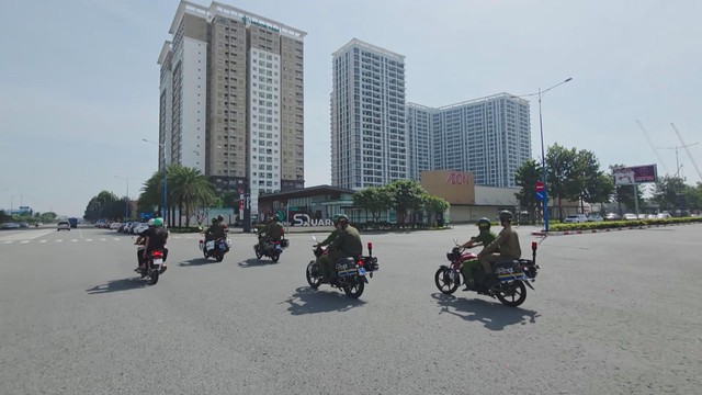 Công an TP. Hồ Chí Minh chủ động bảo đảm an ninh trật tự, an toàn giao thông dịp Tết Dương lịch 2026 - Ảnh 2.