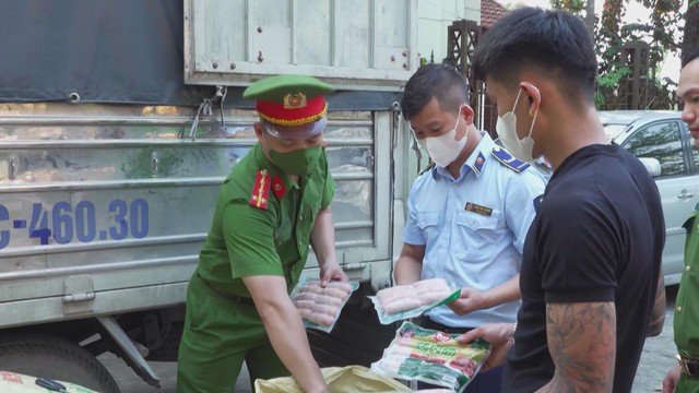 Siết chặt an toàn thực phẩm: Bảo vệ sức khỏe người tiêu dùng, khôi phục niềm tin thị trường - Ảnh 8.