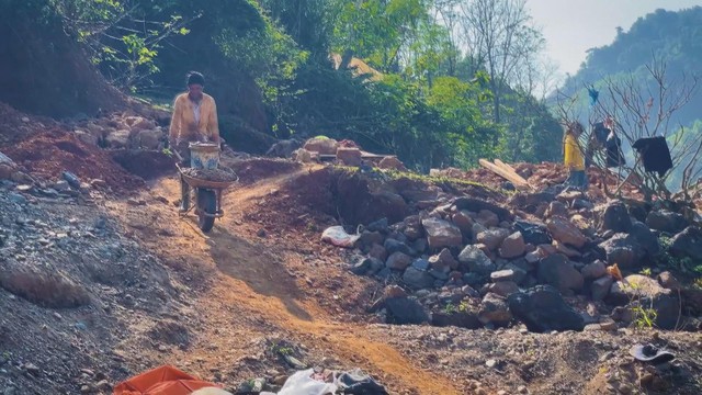 60 Giây ngày 21/1/2026 | Trường học dần hoàn thiện trên khu đất từng là nghĩa trang - Ảnh 3.