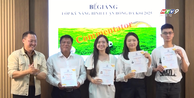 Bế giảng lớp kỹ năng bình luận bóng đá đầu tiên- Ảnh 3.