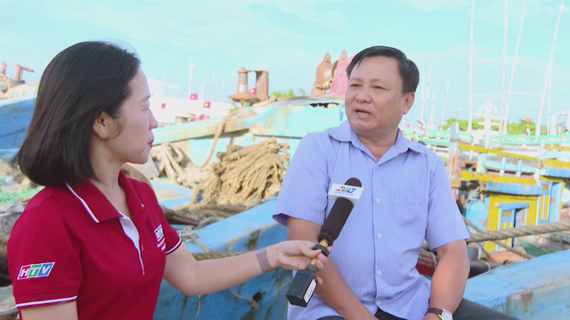 "Còn cờ là còn Tổ quốc": Điểm tựa thiêng liêng của ngư dân giữa trùng khơi - Ảnh 2.