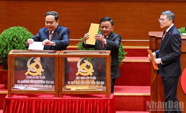 Sáng nay, Ban Chấp hành Trung ương Đảng khóa XIV tiến hành Hội nghị lần thứ nhất - Ảnh 1.