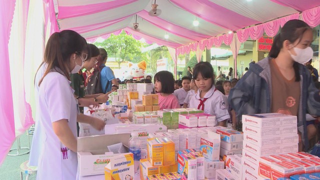 Bệnh viện Quân y 4 chung tay vì sức khỏe cộng đồng- Ảnh 3.