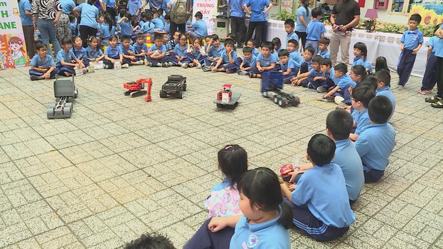TP. Hồ Chí Minh đẩy mạnh giáo dục STEM, hướng tới phát triển toàn diện cho học sinh - Ảnh 2.