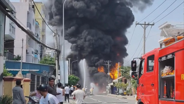 60 Giây ngày 28/1/2026 | Đắk Lắk: Khởi tố người sản xuất gần 2 tạ pháo vì… đam mê - Ảnh 4.