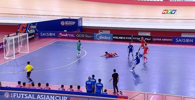 Thắng trận ra quân tại VCK Futsal Châu Á: Bài học bản lĩnh cho cầu thủ trẻ - Ảnh 1.