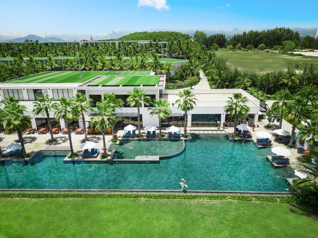 World Travel Awards 2025 vinh danh Selectum Noa Resort Cam Ranh - Ảnh 1.