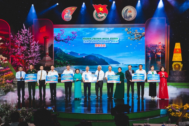 Quỹ Học bổng Vừ A Dính tiếp tục viết tiếp ước mơ cho các trẻ em vùng cao - Ảnh 13.